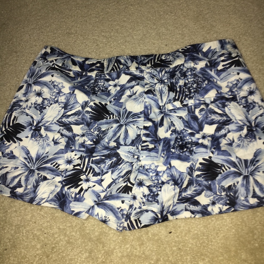 Colorful Shorts - Picture 2 of 2